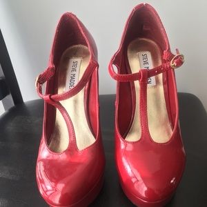 Red platforms